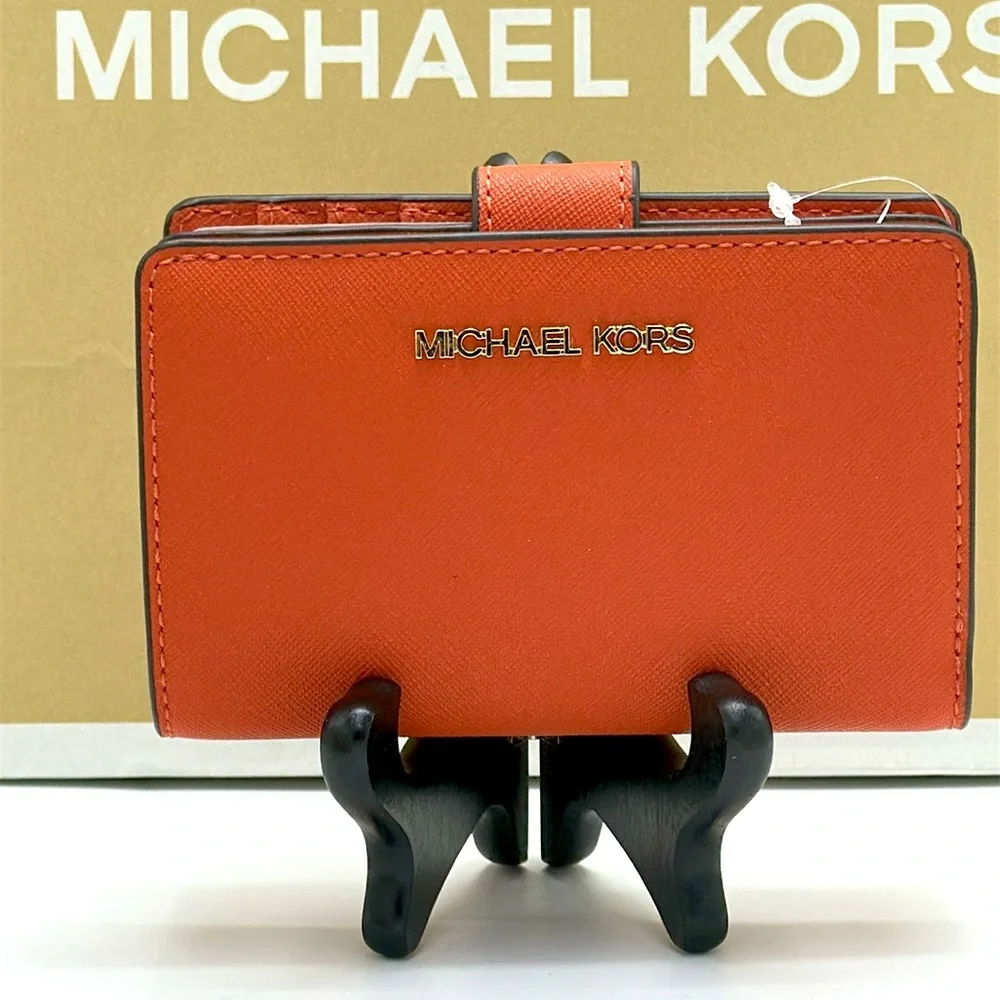 Michael Medium Crossgrain Leather Bifold Wallet Red Clay  NWT
